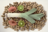 Leek, Pasta, Kiwi & Peanuts